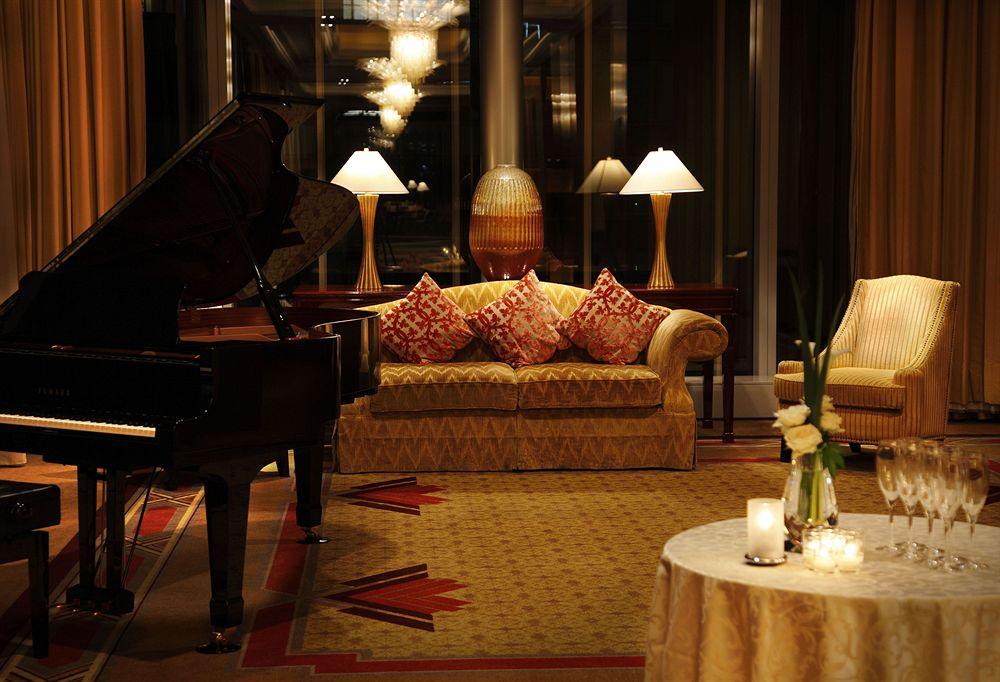 Hotel The Ritz-Carlton, Tokio Exterior foto