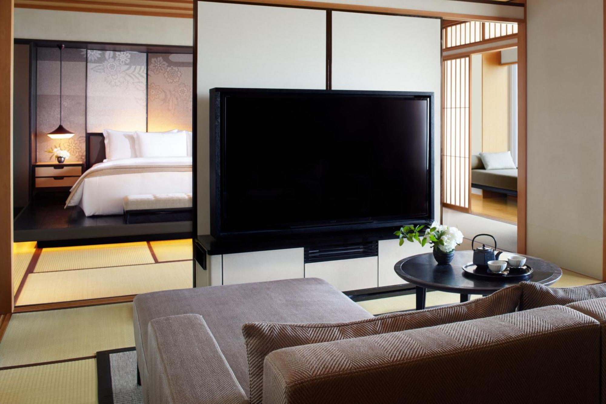 Hotel The Ritz-Carlton, Tokio Exterior foto