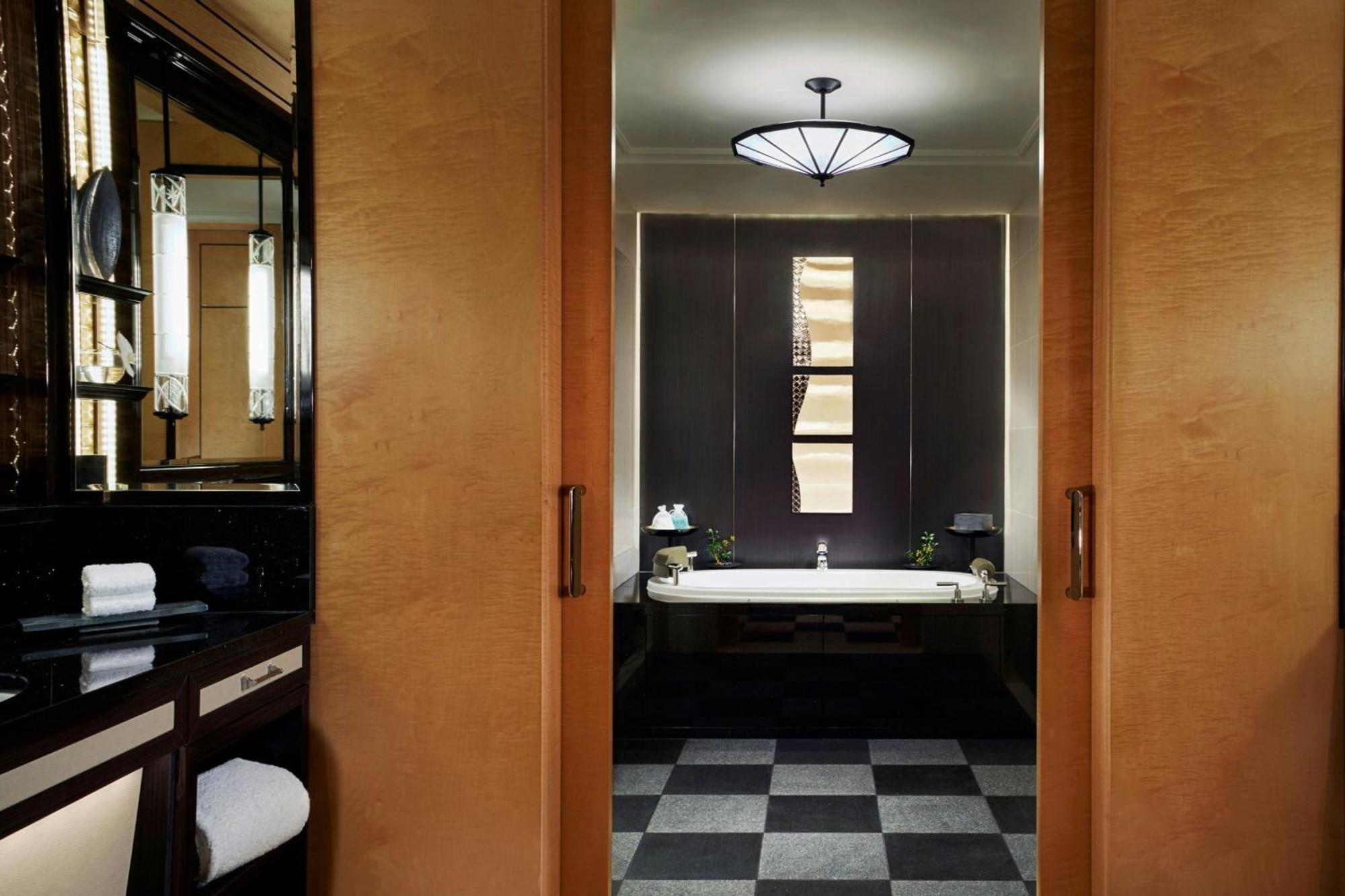 Hotel The Ritz-Carlton, Tokio Exterior foto